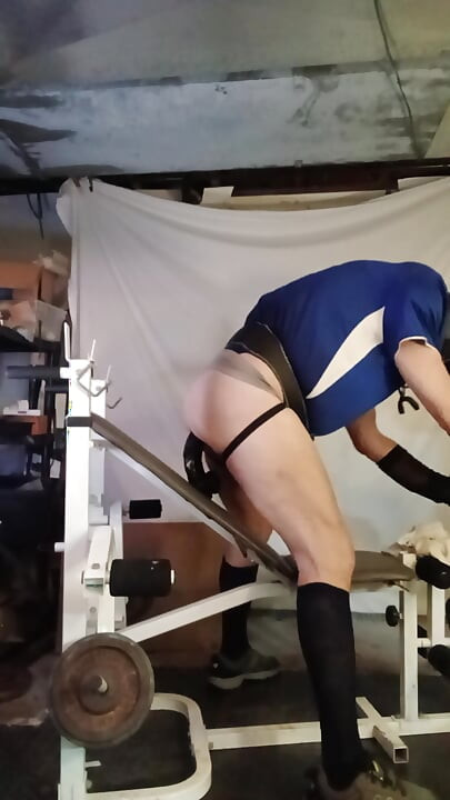 Nogometni sportaš se rasteže