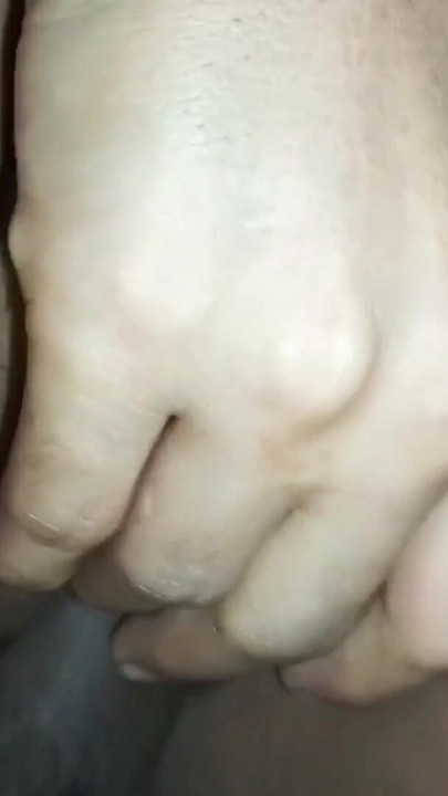 熱い膣が膨れ上がり、隣人の素敵なブロンドの女性が私のチンコを犯しました。 | クリップ 2