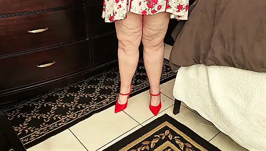 Jamdown26 - Big Fat Ass White Hijab Woman in Her Wildest Porn Video Shaking Her Phat Juicy Booty on Black Man Cock