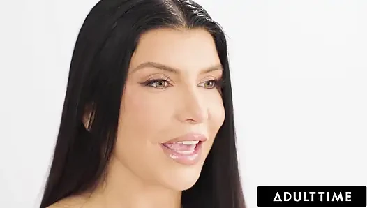 ADULT TIME - wie frauen mit der üppigen MILf Romi rain zum orgasmus bringen
