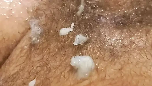 Sünnetsiz yarağımı mastürbasyonla sikiyorum