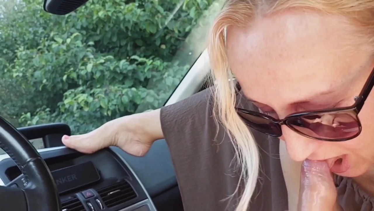 Mature Blonde Wife Enjoys Daily Sex