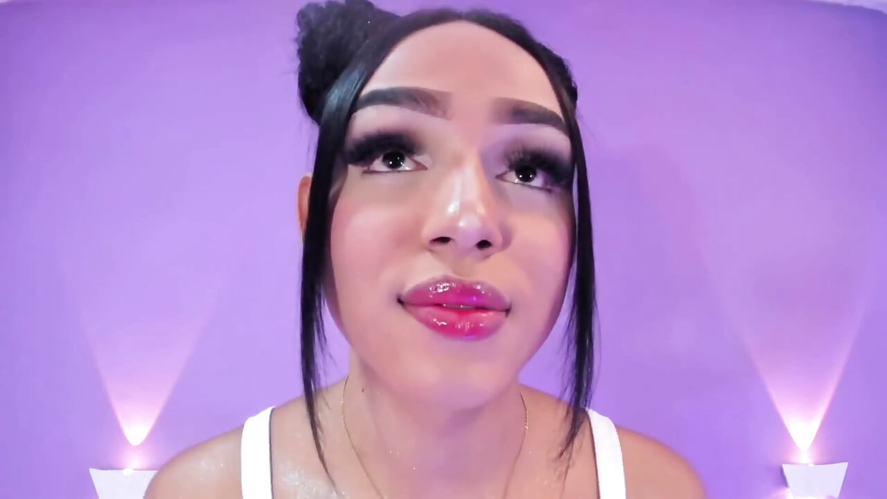 ปากฉ่ําเซ็กซี่