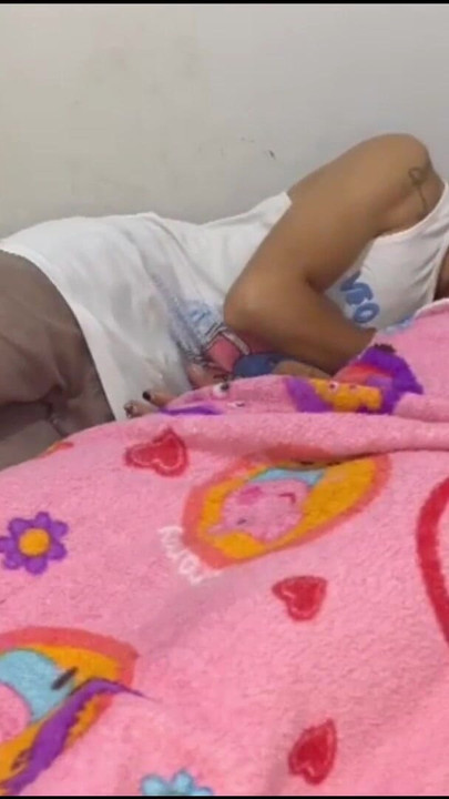 Meine freundin war allein zu hause und bat mich, sie zu besuchen | Clip 1