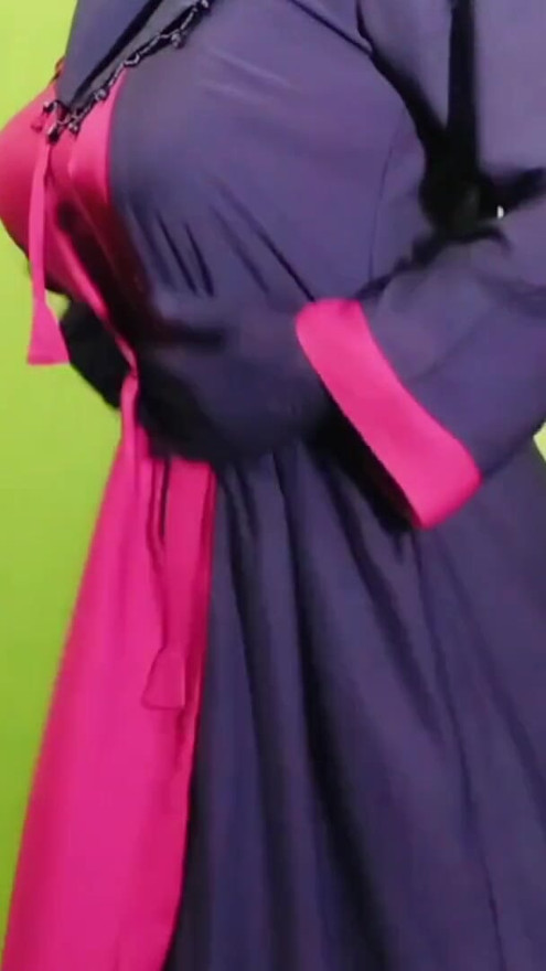 Indian hijabi Muslim Pinki Bhabhi | Clip 1
