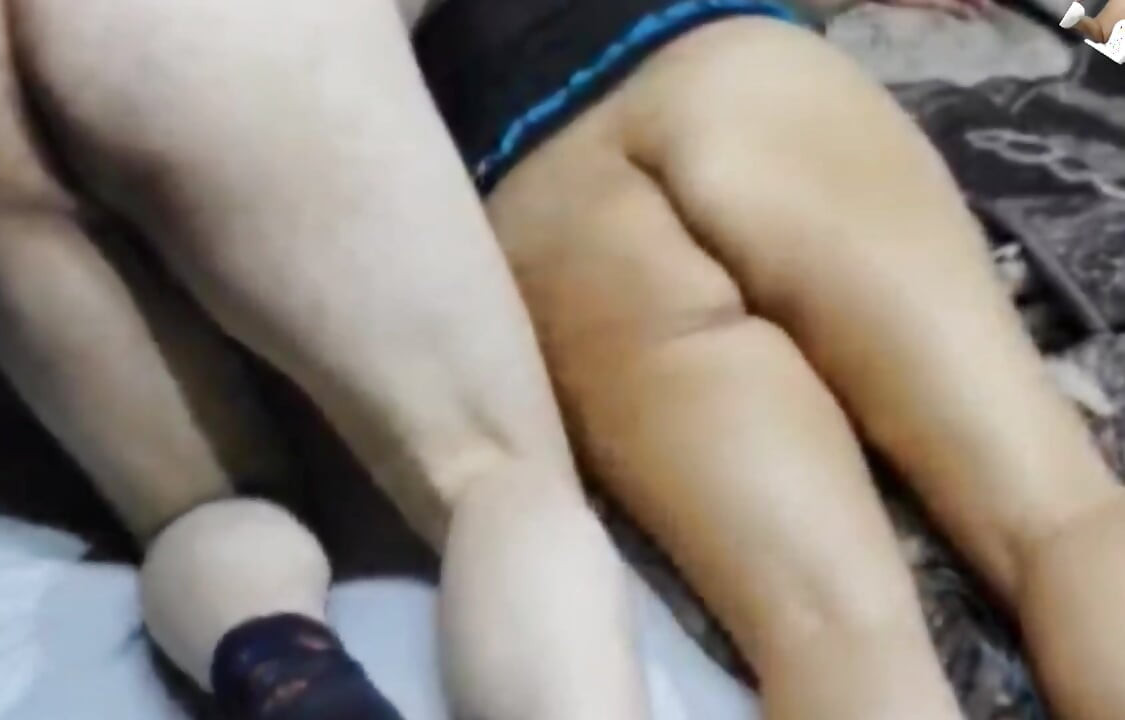 PUCHIS - DELICIOUS ANAL POUND COMPILATION