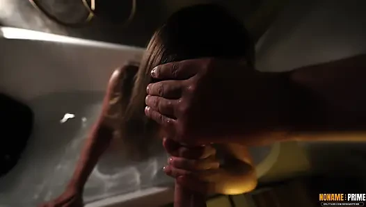 Extra nasser spaß im badezimmer bist du bereit?