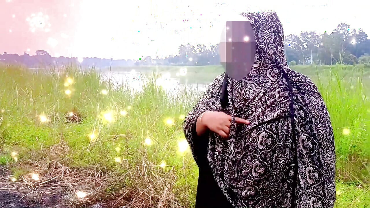 Landsbyens bengalske svigerinde gav ikke en smuk dans, så gik jeg ind på svigerindens værelse og kneppede hende.