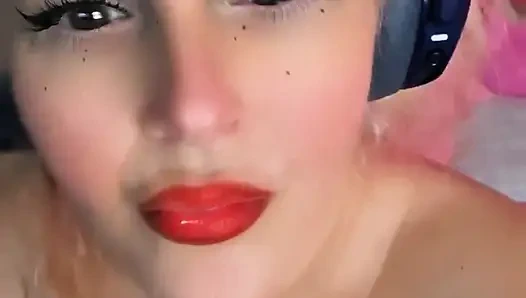 Can I Lick U Girl I Eannq Make You Cum Like Your Lover Should