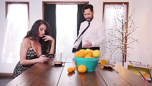 Black Friday Babes Squirt for Savings and Anal Punishment