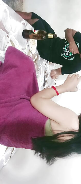 Maami bhanja ki beer party ek saath hindi me
