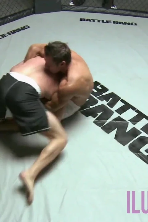 Fighter gets big tits babes pussy after winning