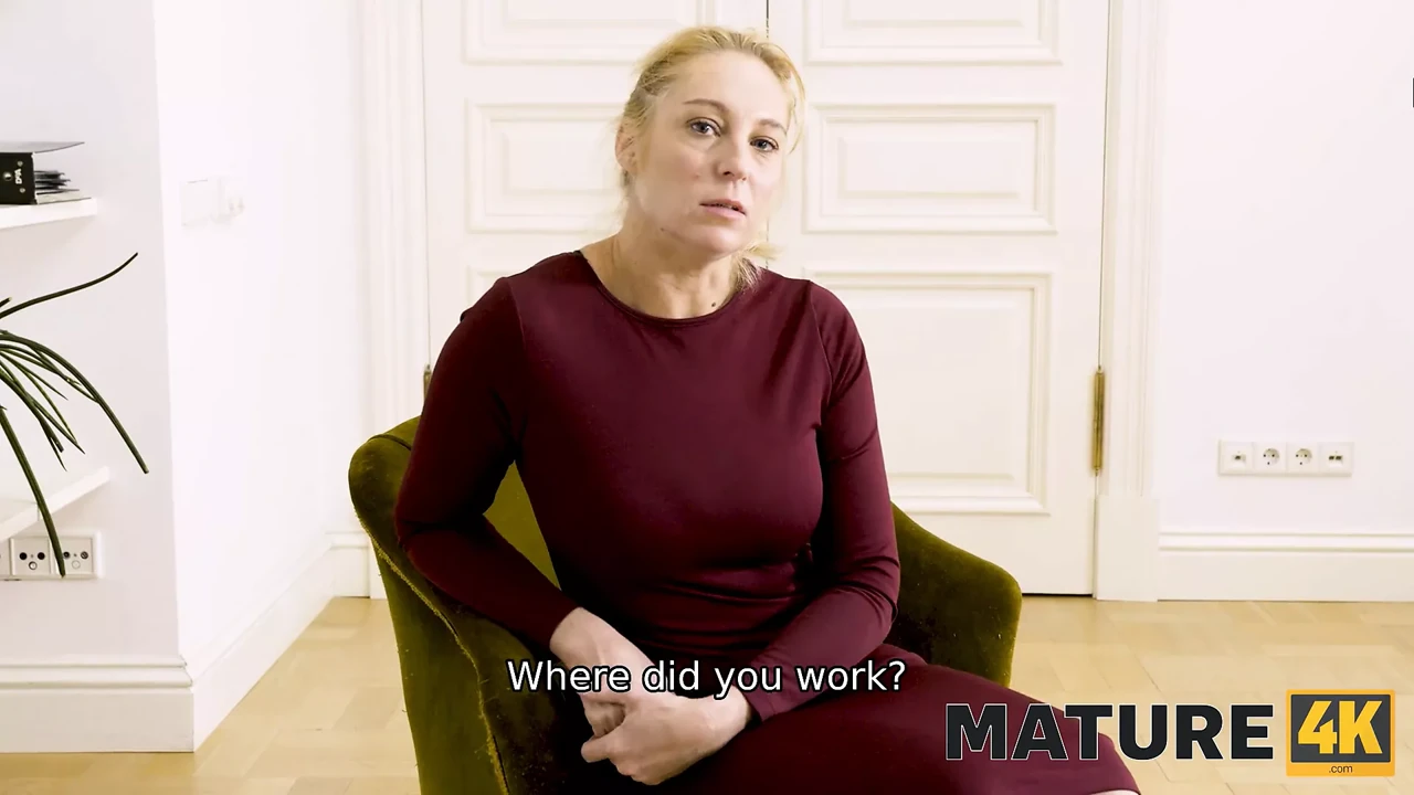 MATURE4K. Mature woman doesn’t hesitate to be carnal with the employer