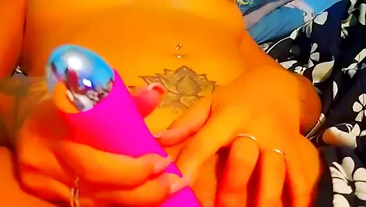 My Boyfriend Likes to Record Me While I Dance to Him Very Sensually and I End up as He Likes, That I Get Multiorgasmic