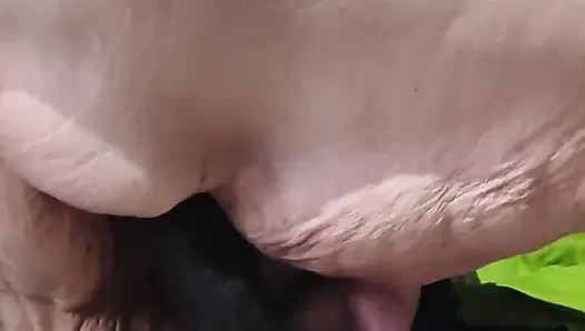 Amcığıma boşalrken çok iyi hissettiriyor