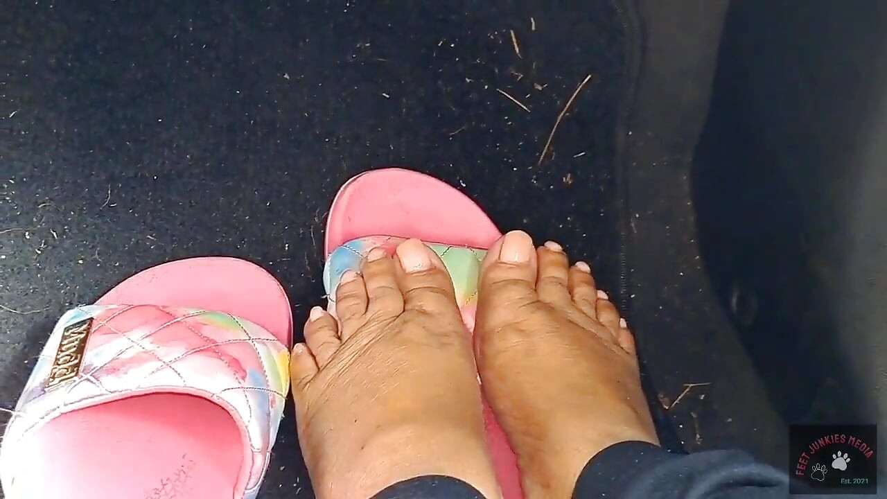 SolesDay N All Toesday HD (720)