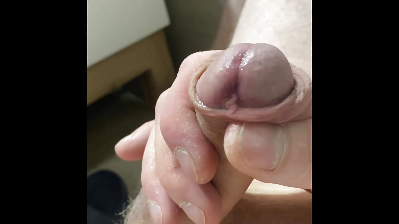 เล่นควยและตูดในห้องน้ํา
