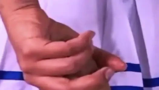 Cewek cantik sempurna menunggangi