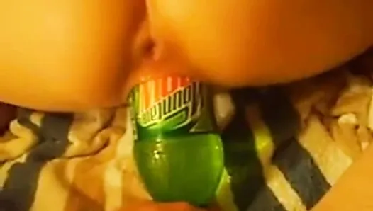 Extreme amateur pussy 2 litres bottle and double fist