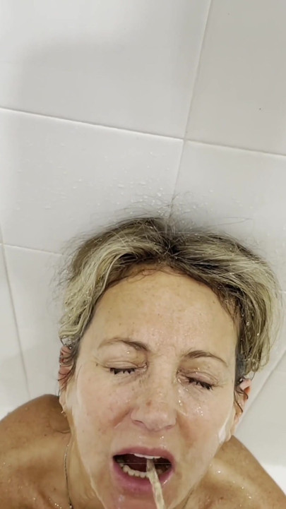 MILF drinks morning piss