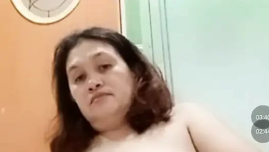 Eylül ayının ilk gününde görüntülü seks görüşmesi yapıyoruz