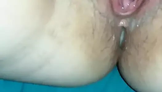 Quickie creampie fuck with the wife