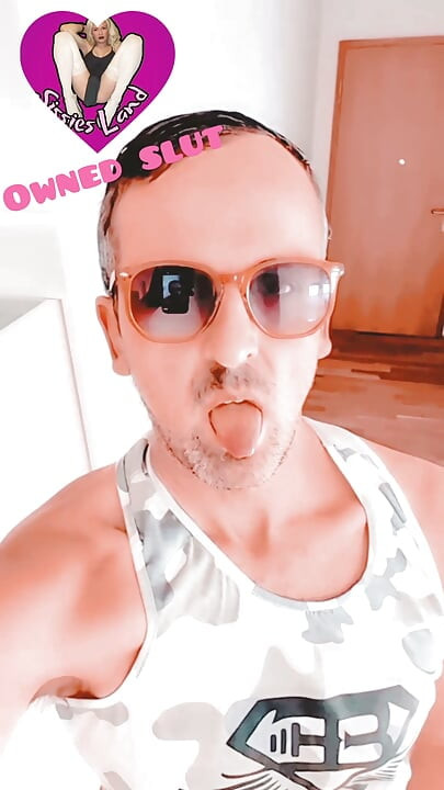 Slutboybe CAM4 Sexy Exhibitionist Pornstar Fucks Masturbator