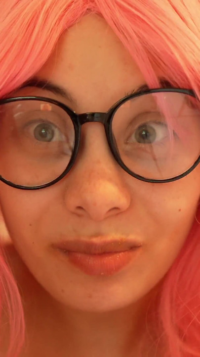 I’ll Show You How I Usually Eat; I’m so Happy Because the Food Is Delicious-it Gives My Face an Orgasm, and I Make Silly Face