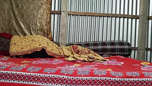 Ateşli teyzeyi ilk kez yalnızken sikiyor seksi videolar