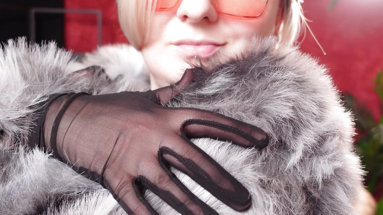 Hot Fur Coat Collection - Part 2. Fetish MILF Arya Grander