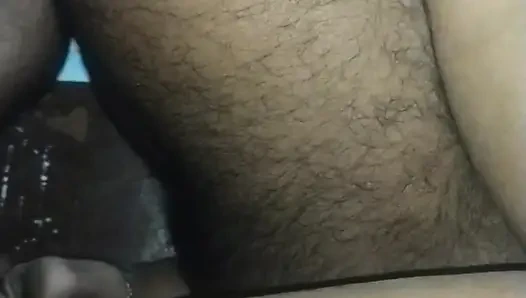 Desi hot bhabhi ki mast hokar apani chut ke chudai ke