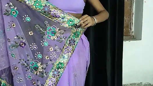 Abang tiriku mengambil saree-ku dan ngentot aku habis-habisan.