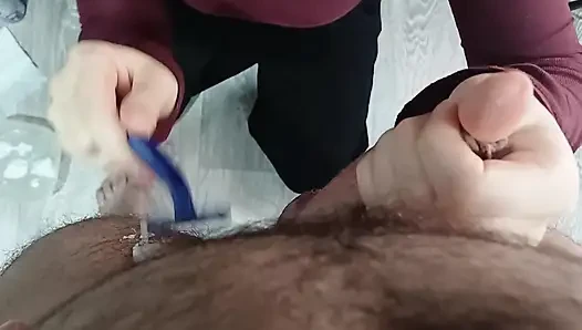Sınıf arkadaşımın kazak yakasının üzerinde spermin büyük bir kısmı