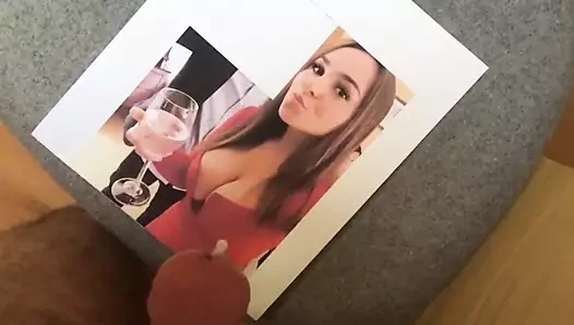 naughtylilstephanie'ye saygı duruşu
