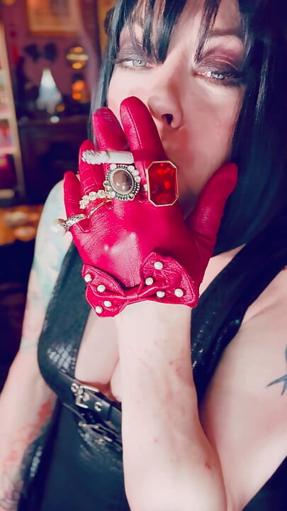 Red Leather Gloves & Rings! Smoking Tart Tina Snua Smokes A Cigarette & Shows Off Her Gloves - Smoker