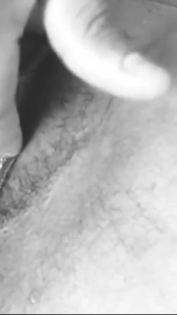 "traier - sautela beta philmata hai aur use apni choot men vishal dildo ke sath hastmaithun karne vali devi kanya ka vidiyo milta hai"