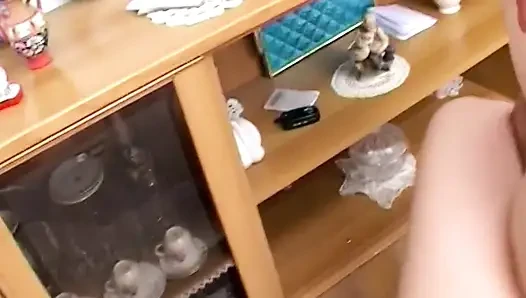 Chubby woman banged hard and sprayed in mouth