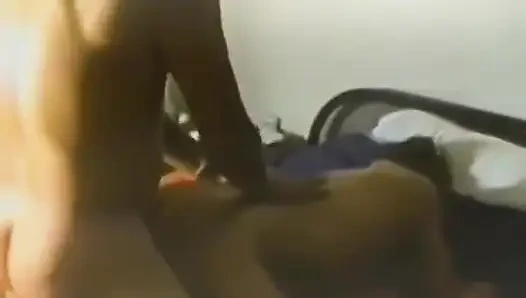 Amatör bir çift dölleme sahnesi çekiyor