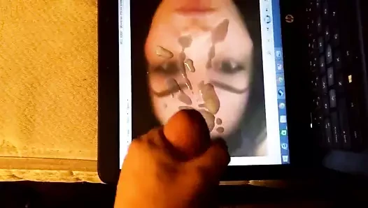 Nicalovescum için boşalıyorum.