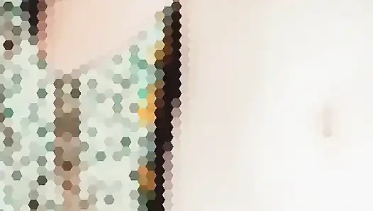 Hintli kız bikinili evde dans ediyor