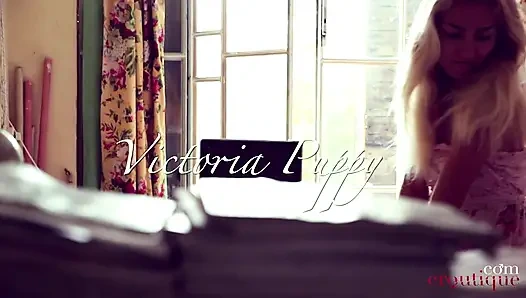 Victoria Puppy - Countryhouse Sex