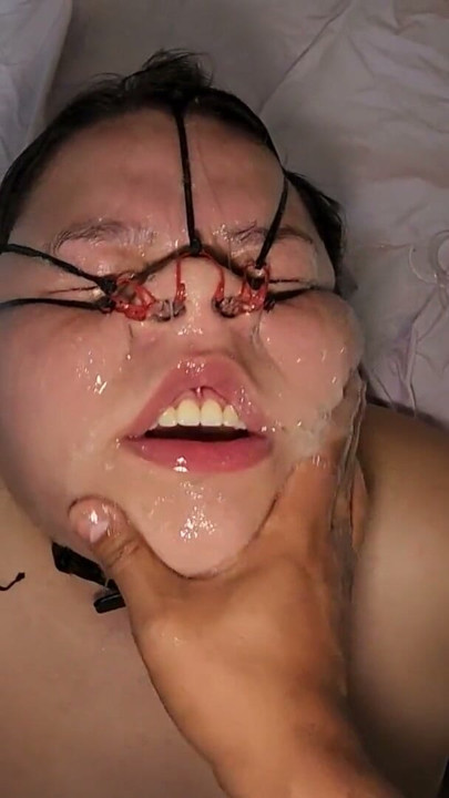 There's nothing better than a sloppy face fuck in the morning | Clip 1