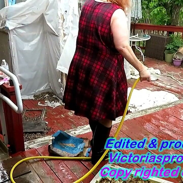 Sexy Walk in the Garden and Clean up Mess