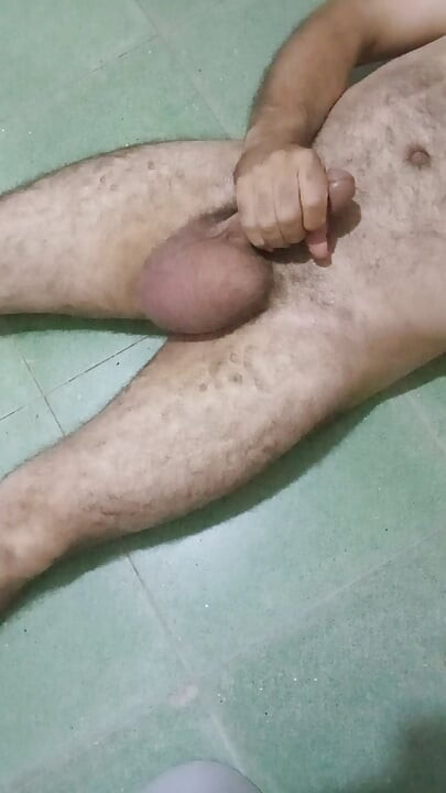 Handjob in the shower at my friend's house