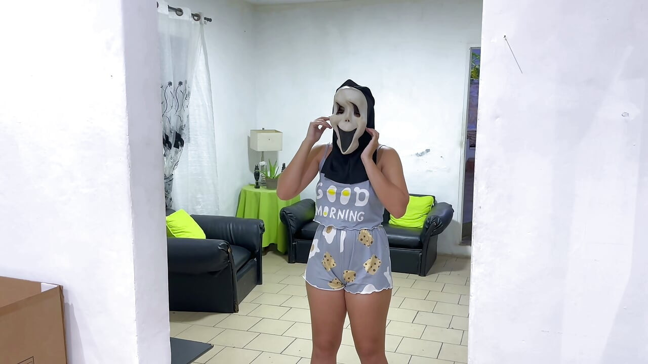 Latina teen Jasmine and the Haunted Mask