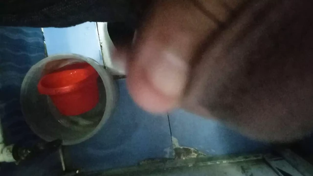 Watch me keep playing with my penis and shiver