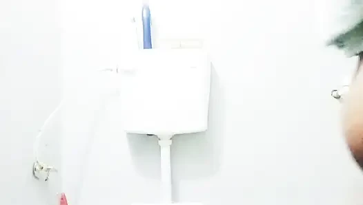 Desi ladki chut gösterisi