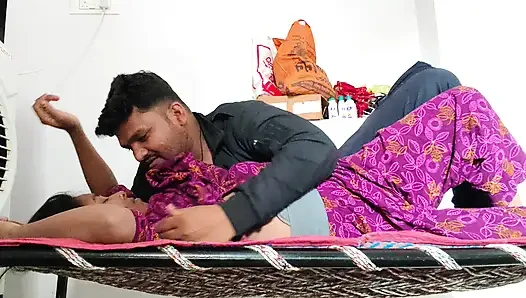 Gav ki ladki aaur pados ka ladka purane ghar me sex kar rahe he - desi girl xxx video hindi.