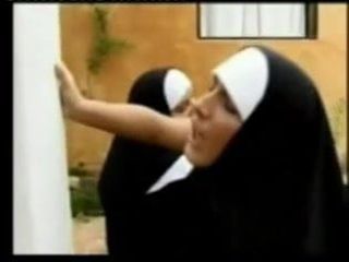Aç rahibeler...f70