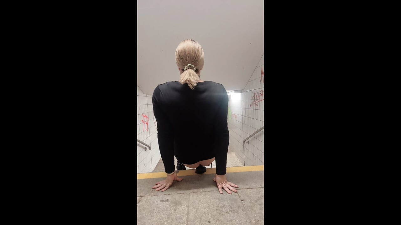 Sissy riding dildo outside